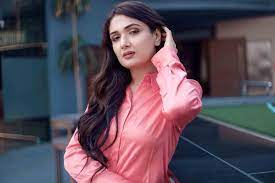 Esha Agarwal Manager