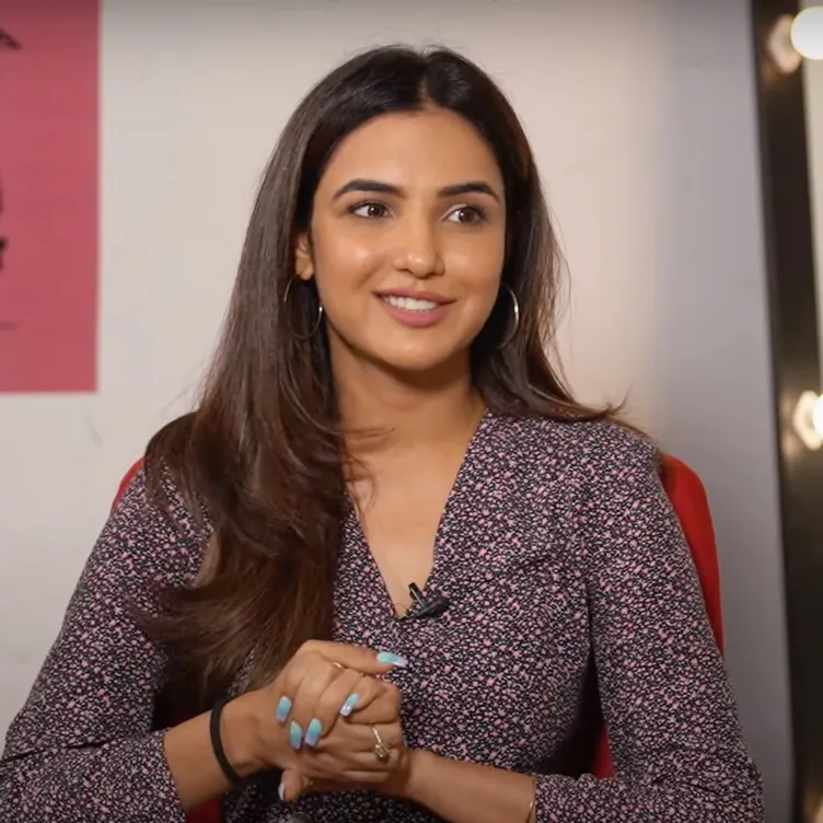 Jasmin Bhasin Manager
