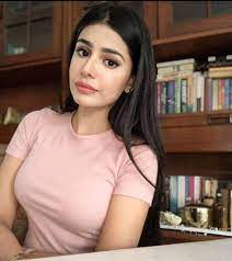 Sarah Khatri Manager